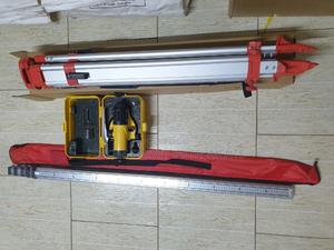 Dumpy Level for Sale With 5m Staff and Tripod - main view
