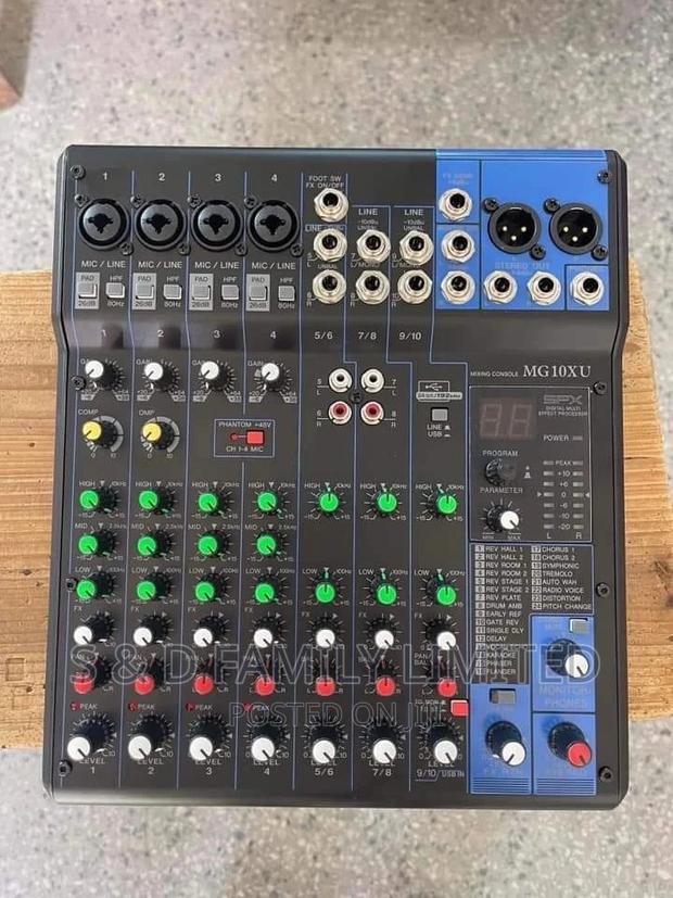 Yamaha MG10XU Mixer