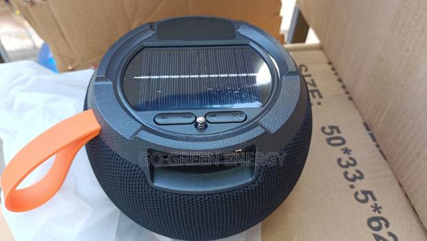 Robot Speaker - main view