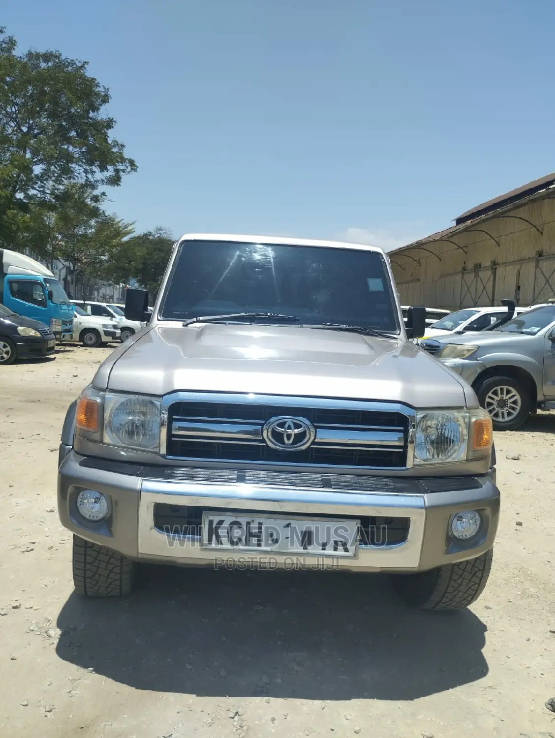 Toyota Land Cruiser 2017 Silver