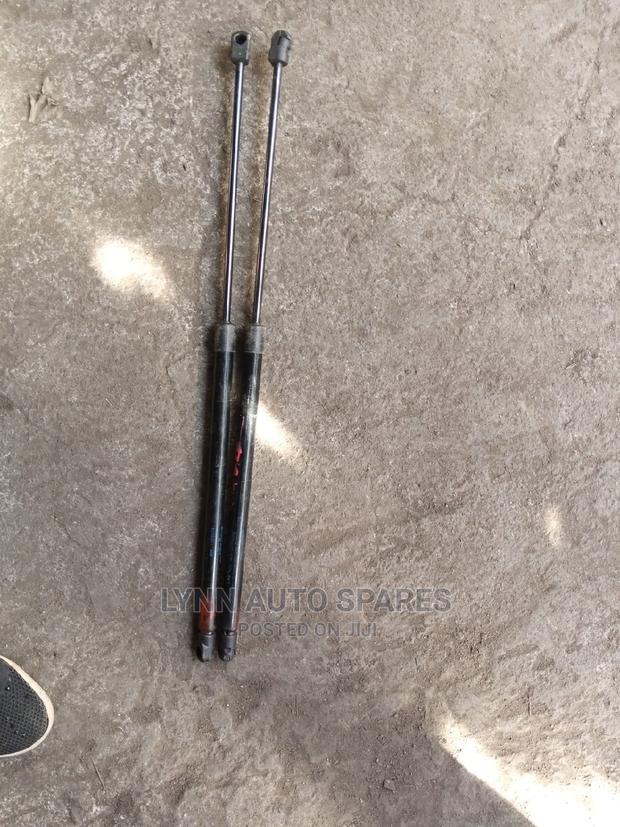 Nissan Shocks Boot - thumbnail 2