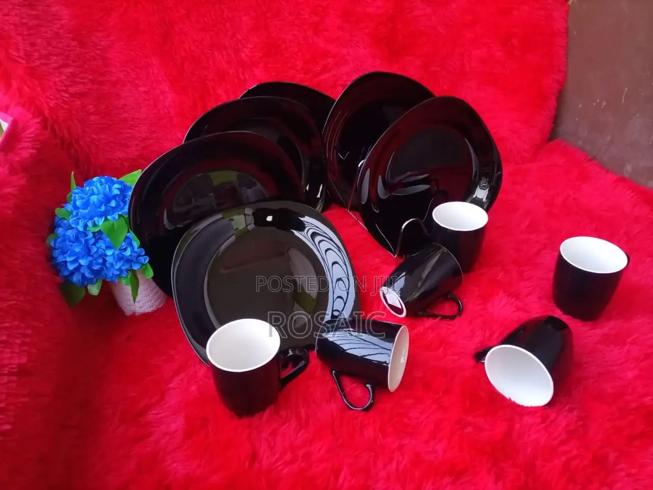 Dinner Sets 6pcs Plate + 6pcs Cups at 2400