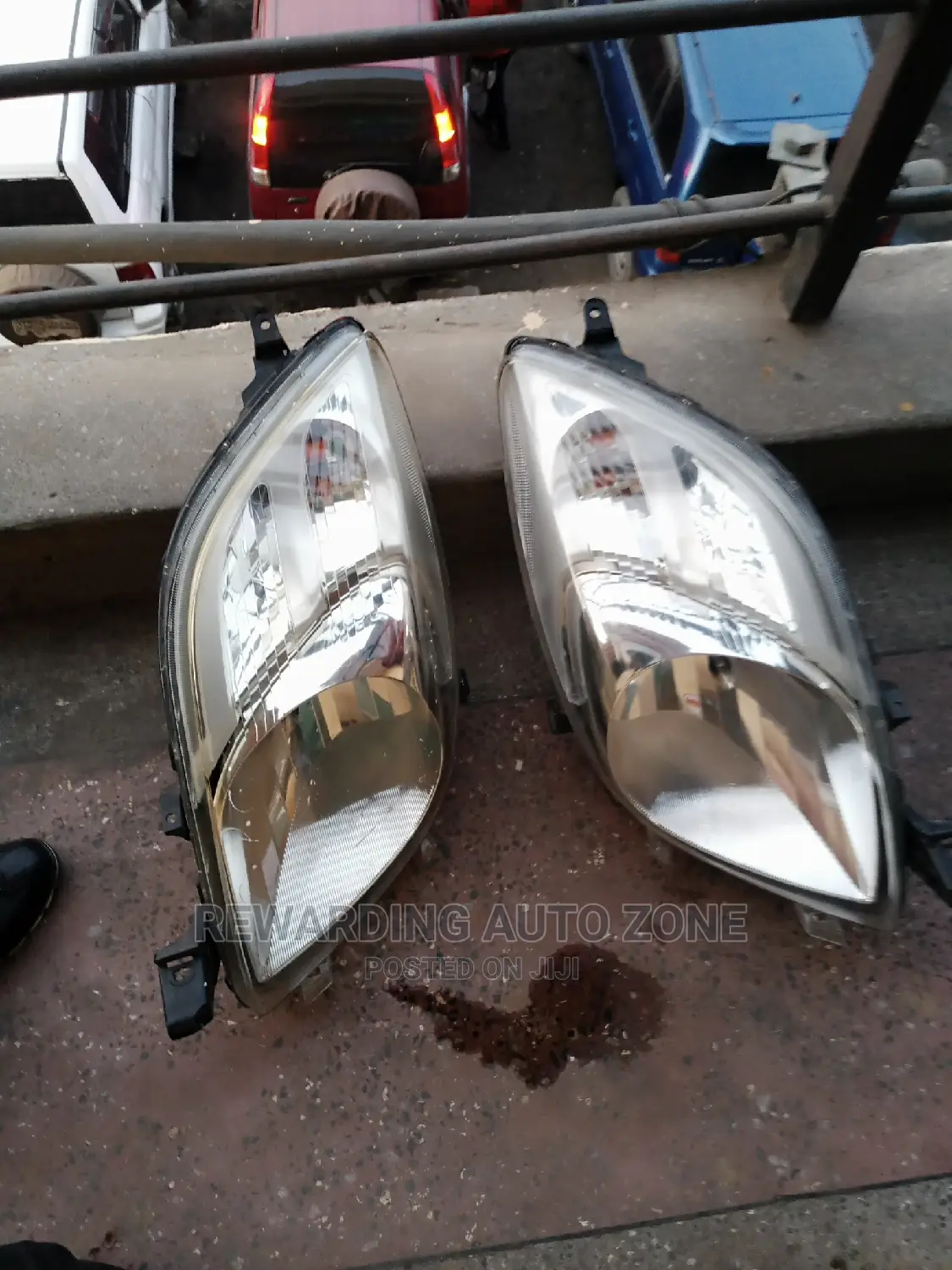 Vitz 2008 Model Non Xenon Headlights.