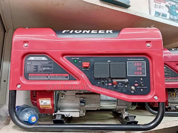 Pioneer 2.2kw Gasoline Generator - main view