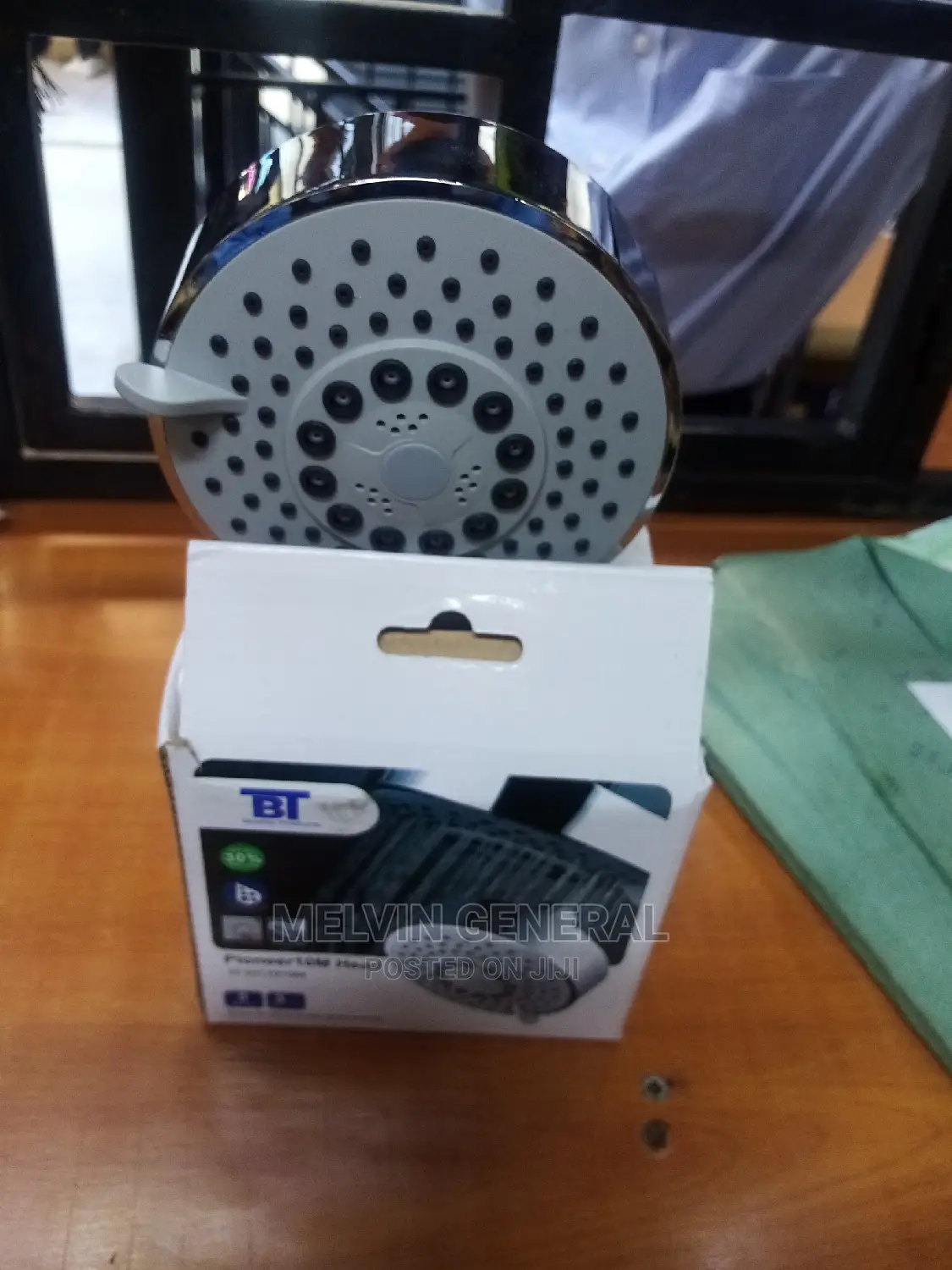 Bt Showerhead