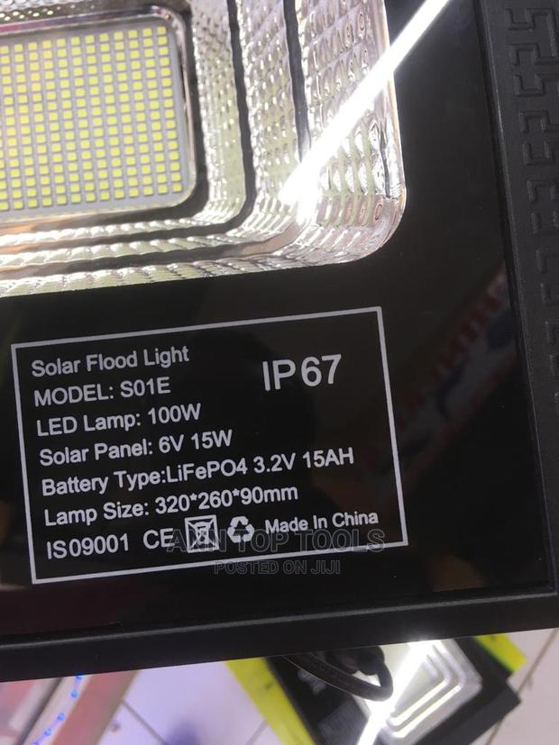 100W Solar Flood Lights - thumbnail 3