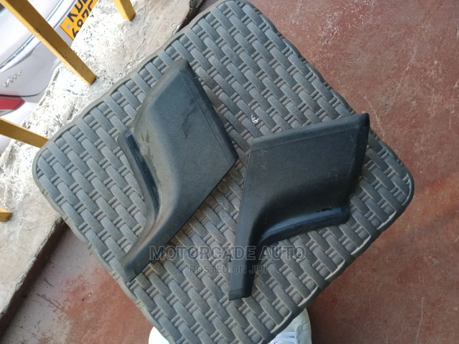 Succeed New Model Windscreen Finisher