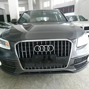 Audi Q5 2.0T Premium AWD Quattro 2016 Gray