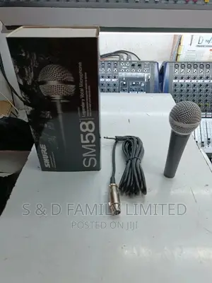 Quality Shure Switchless Wire Microphones