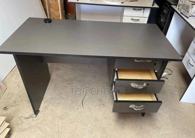 Home Reading Table - main view