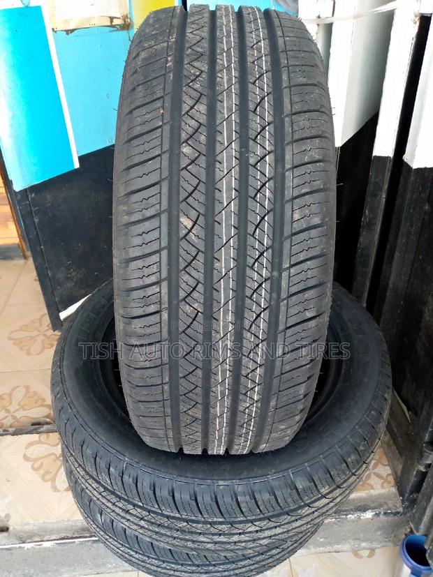 235/60r18 Maxtrek - main view