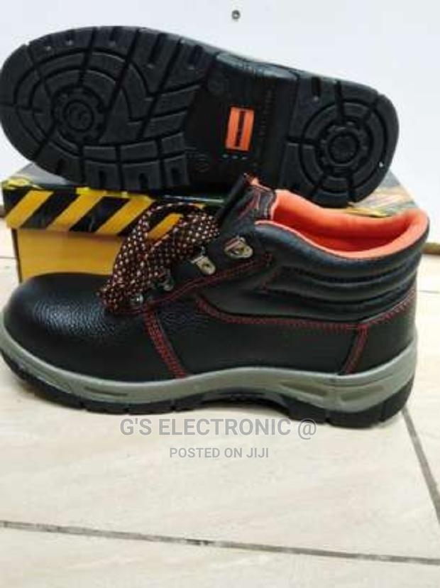 The Rockrander Safety Boots - main view