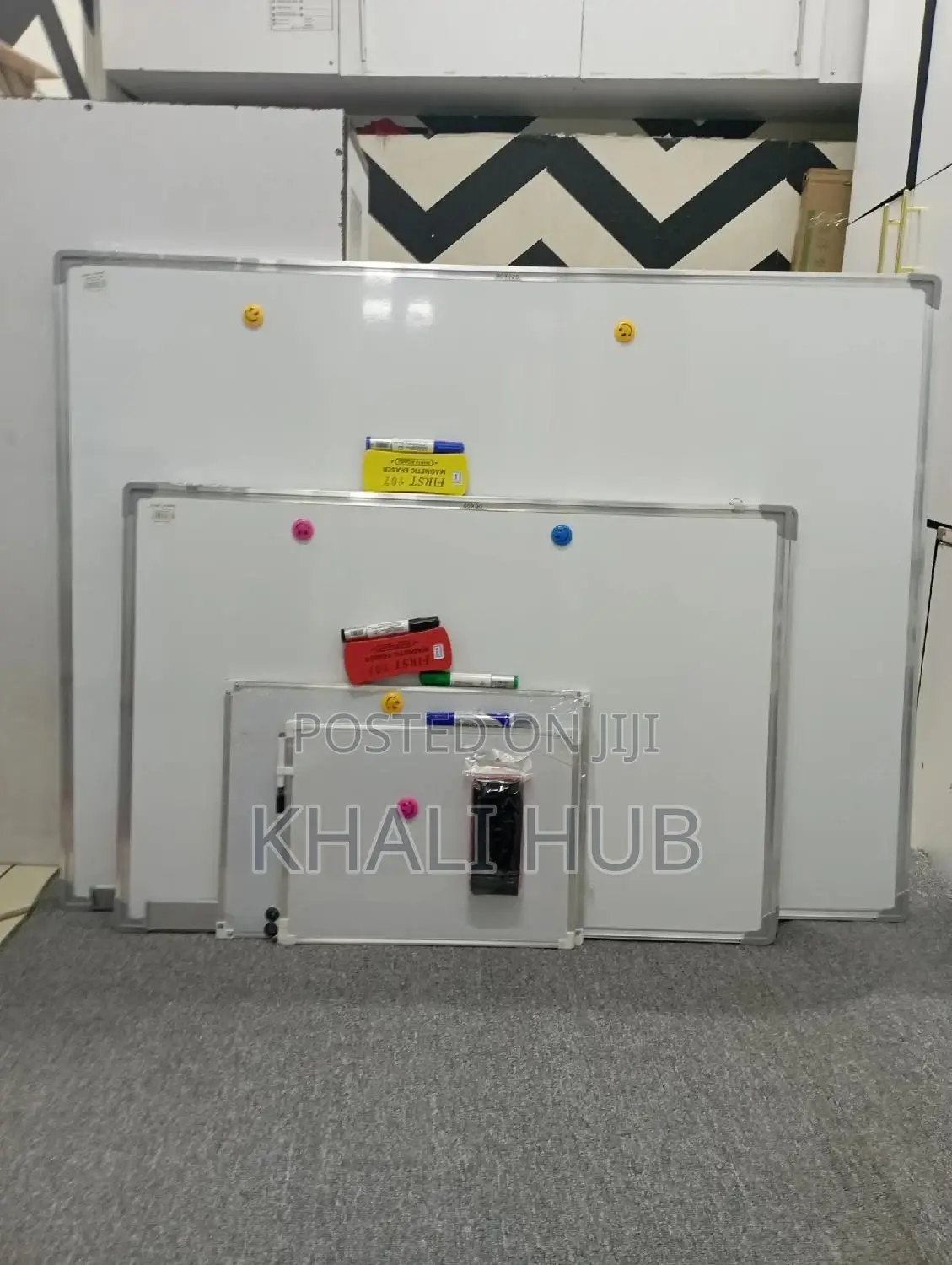 Whiteboard√ Whiteboard√ Whiteboard.