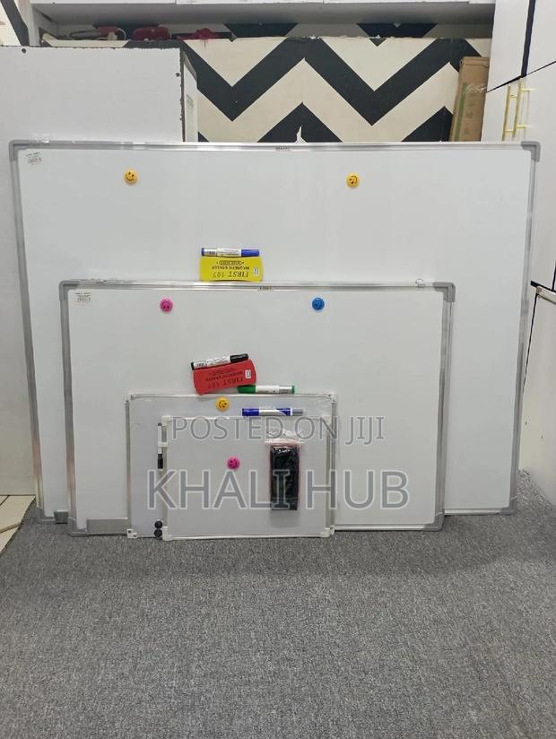 Whiteboard\Magnetic New Whiteboard° - main view