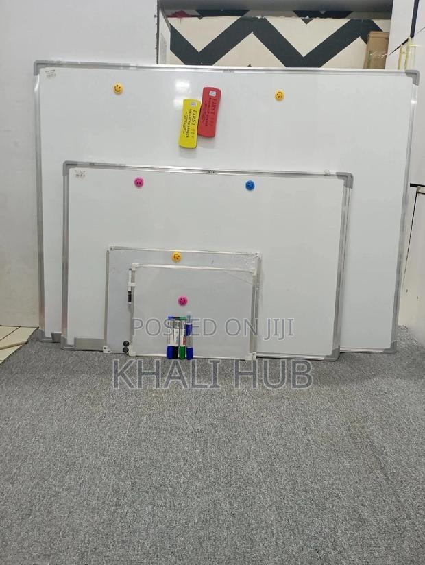 ~White Board :White Board; White Bord: - main view