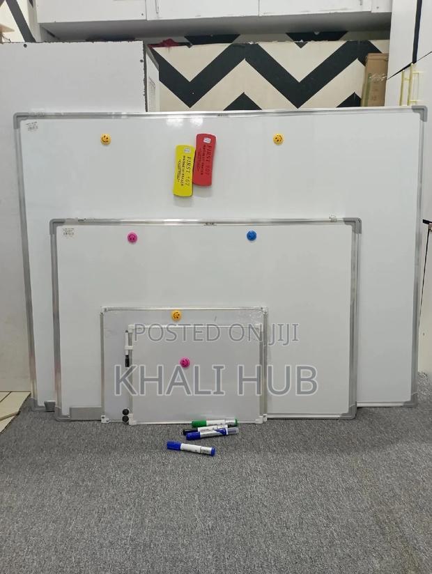 [White Board] [White Boards] - main view