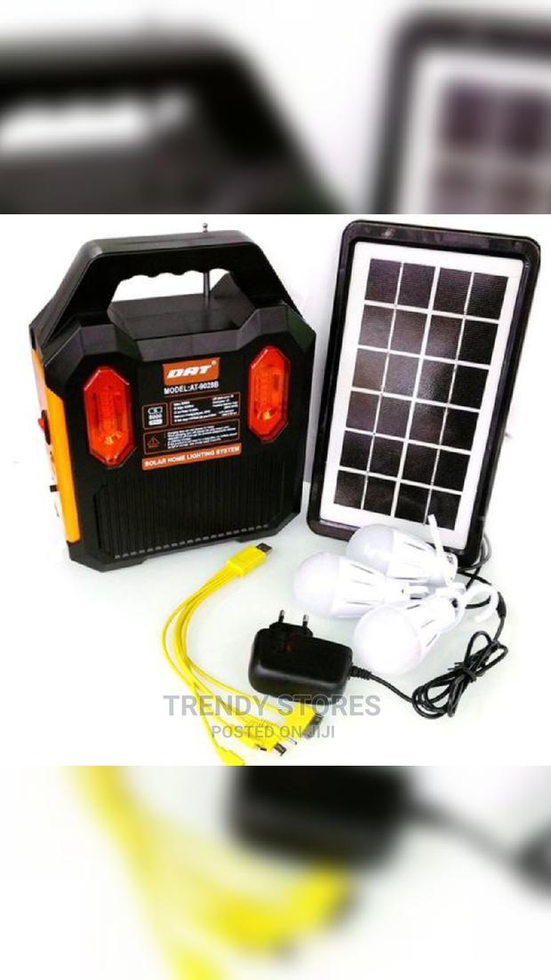 Dat 3 Bulb Solar Lighting System - main view