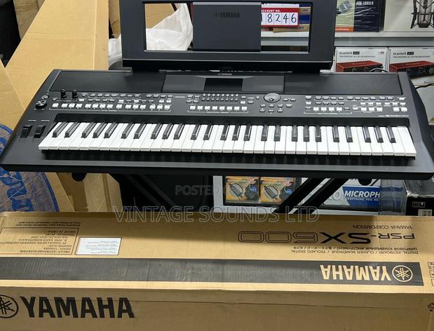 Yamaha PSR-Sx600 61keys Keyboard - thumbnail 3