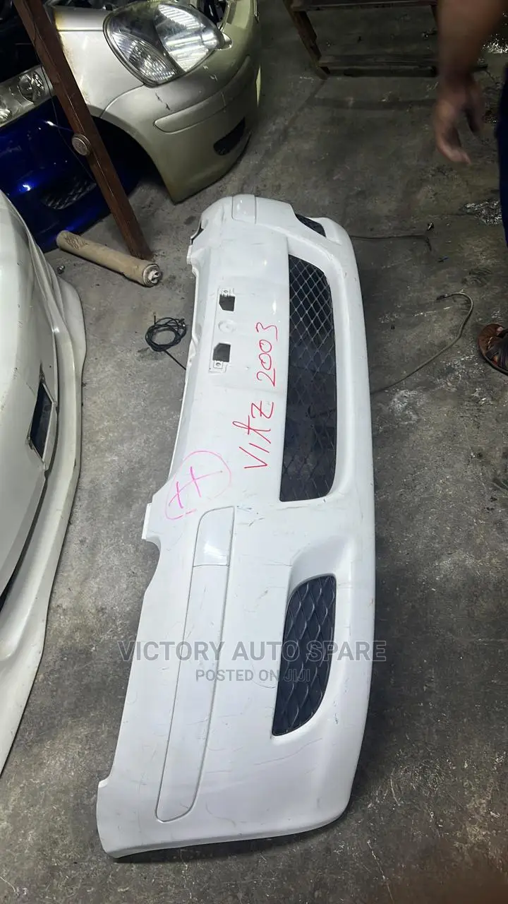 Vitz Front Bumper Old 2002/2003