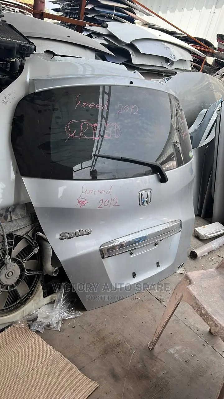 Honda Freed Boot
