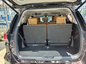 Toyota Fortuner 2016 Brown