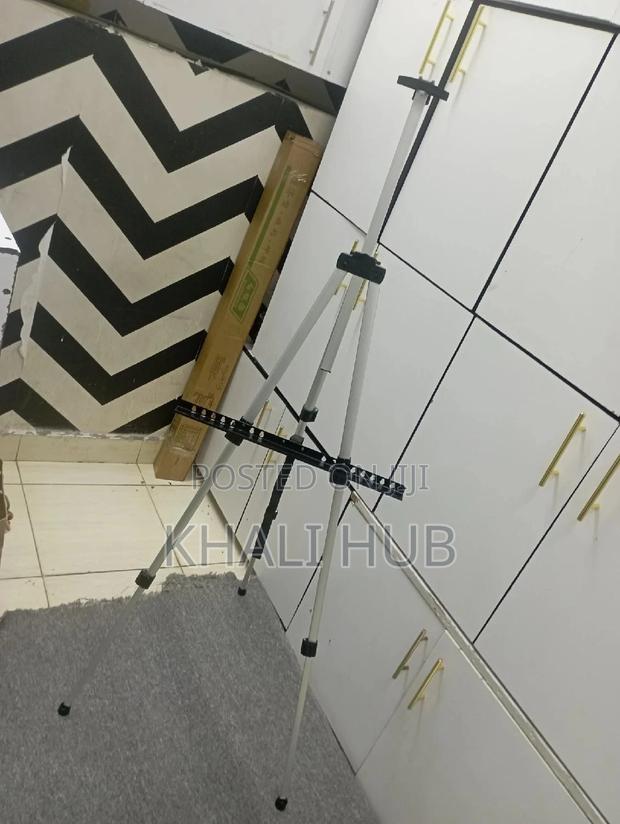 Tripod Stand for Snapper Frames. - main view