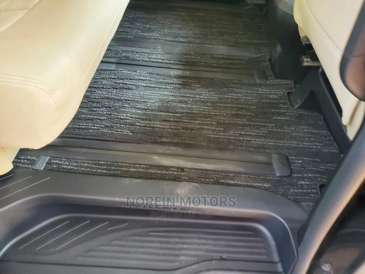 Toyota Vellfire 2016 Black
