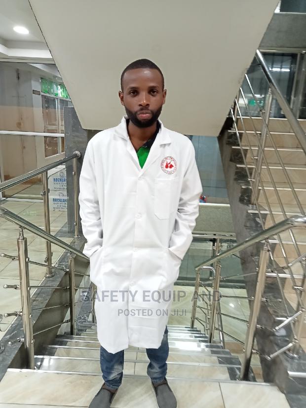 Branded Lab Coats - thumbnail 3