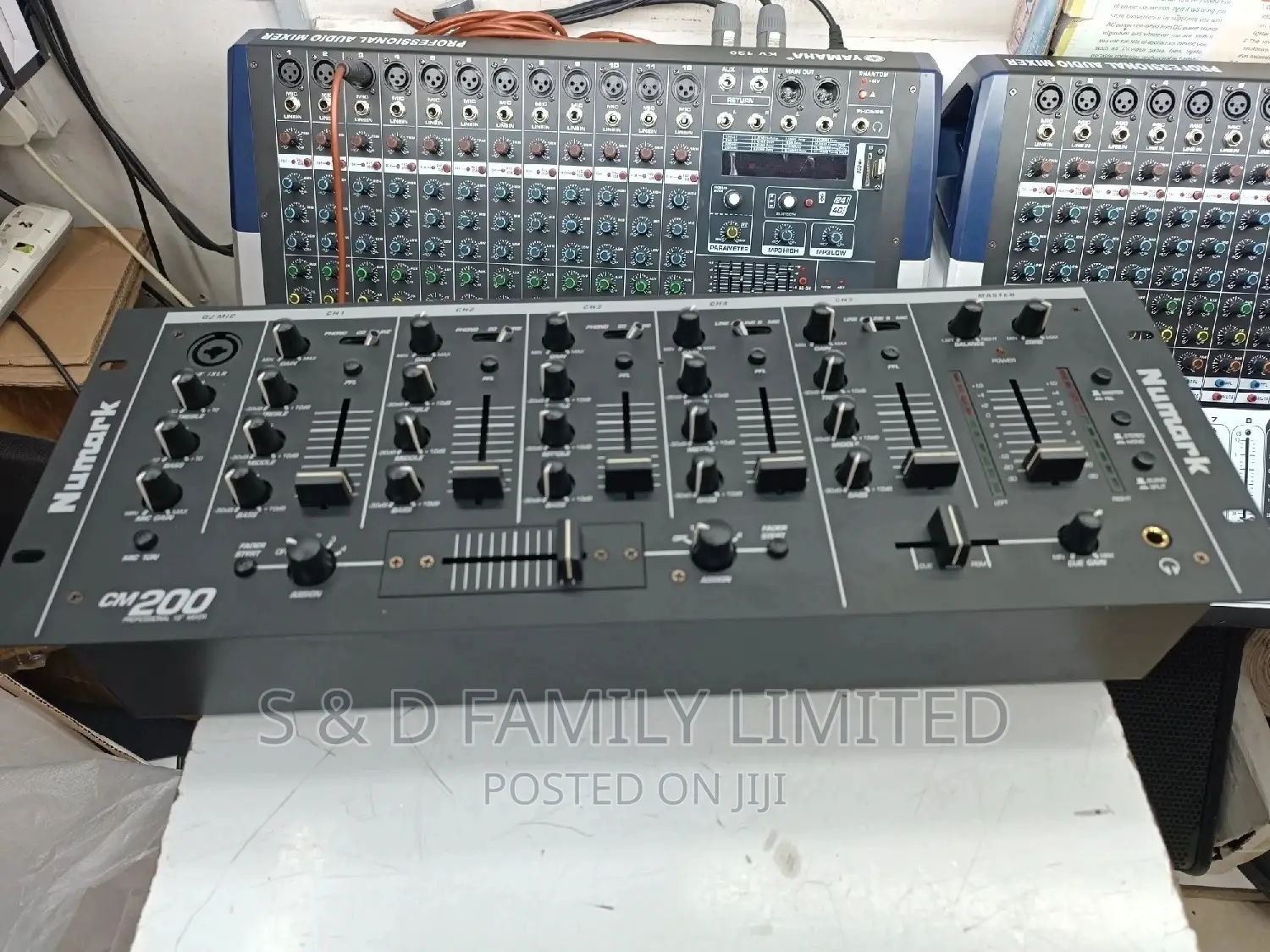 Numark CM200 Dj Mixer