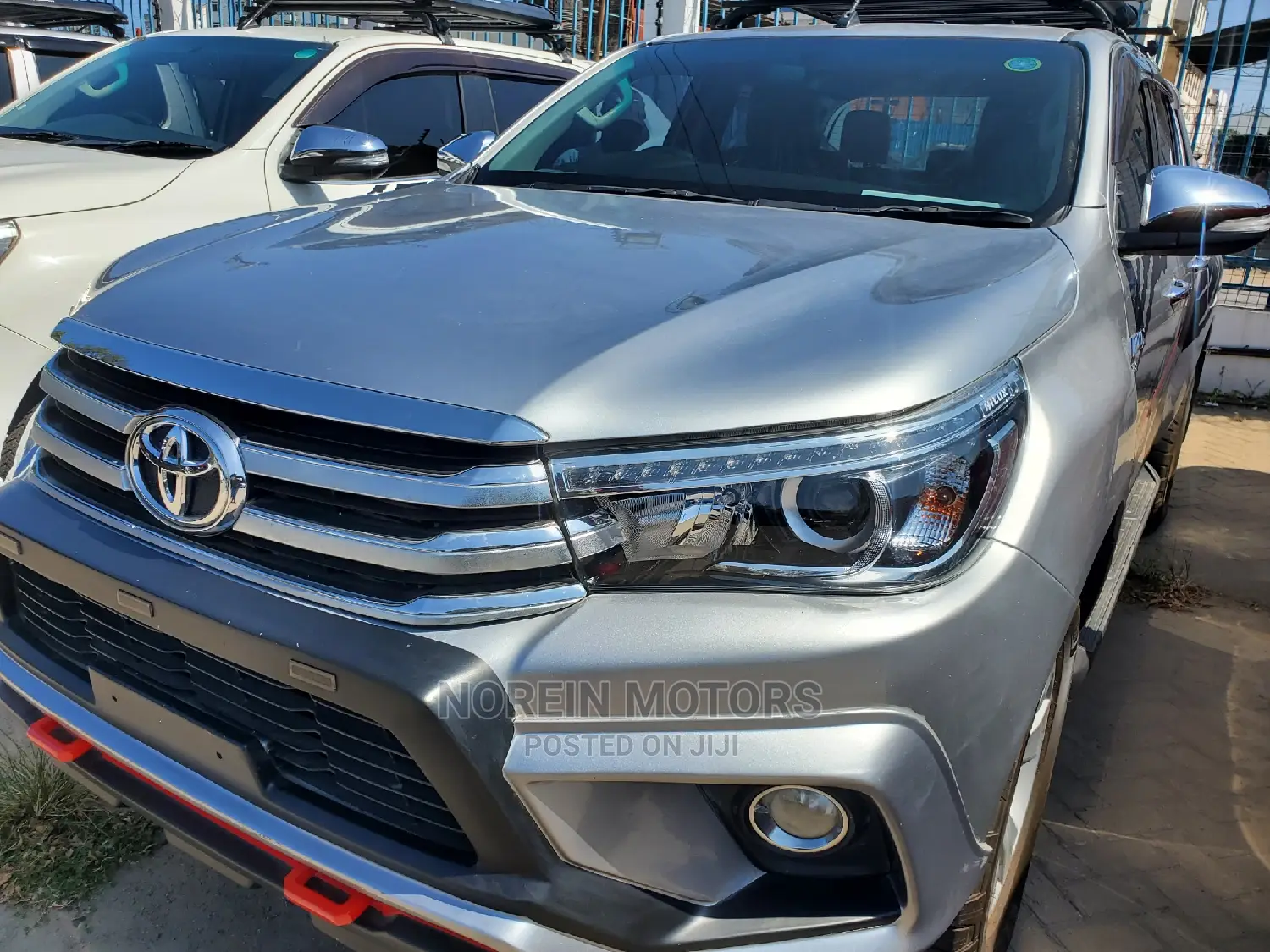 Toyota Hilux 2016 Silver