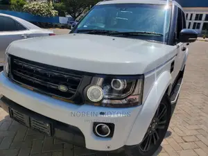 Land Rover Discovery 2015 White