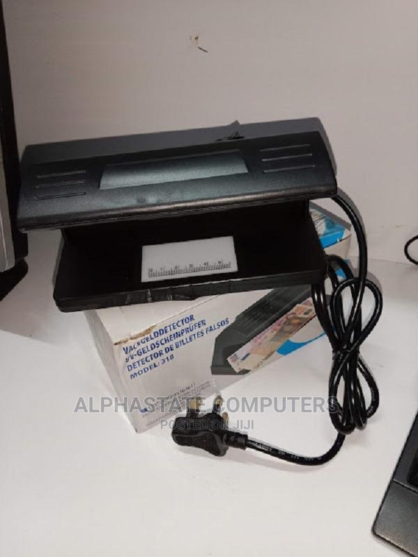 Model 318 Fake Money Detector Fake Money Detector