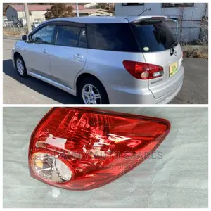 Nissan Wingrod Taillight