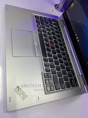 Laptop Lenovo ThinkPad Yoga 370 8GB Intel Core I5 SSD 256GB