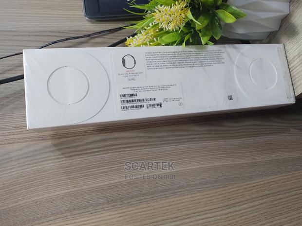 Apple Watch Series 6 40mm Red ( New) - thumbnail 2