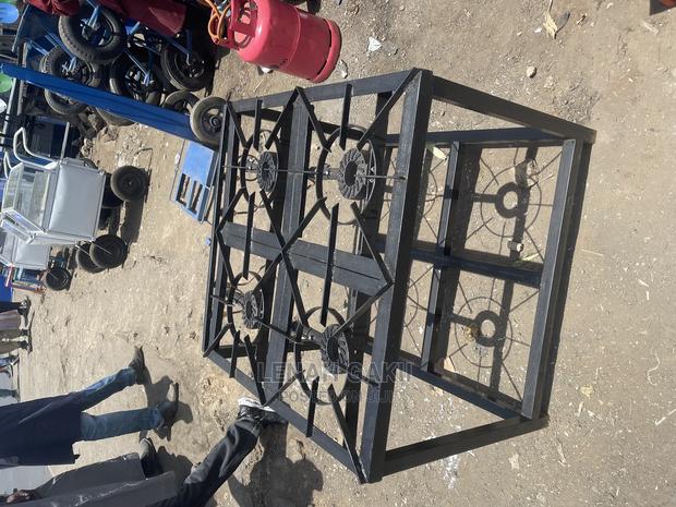 4 Burner Square - thumbnail 4