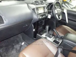 Toyota Land Cruiser Prado 2.8 D-4d 2016 White