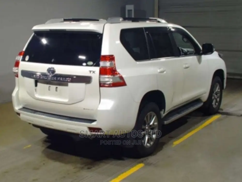 Toyota Land Cruiser Prado 2.8 D-4d 2016 White