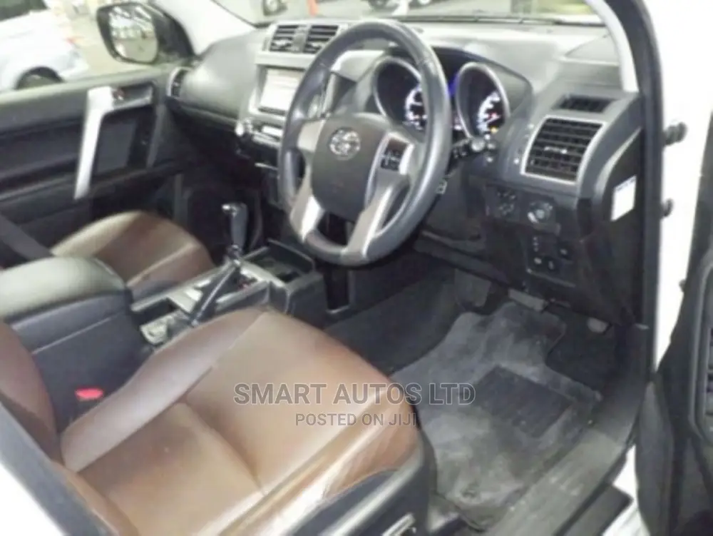 Toyota Land Cruiser Prado 2.8 D-4d 2016 White