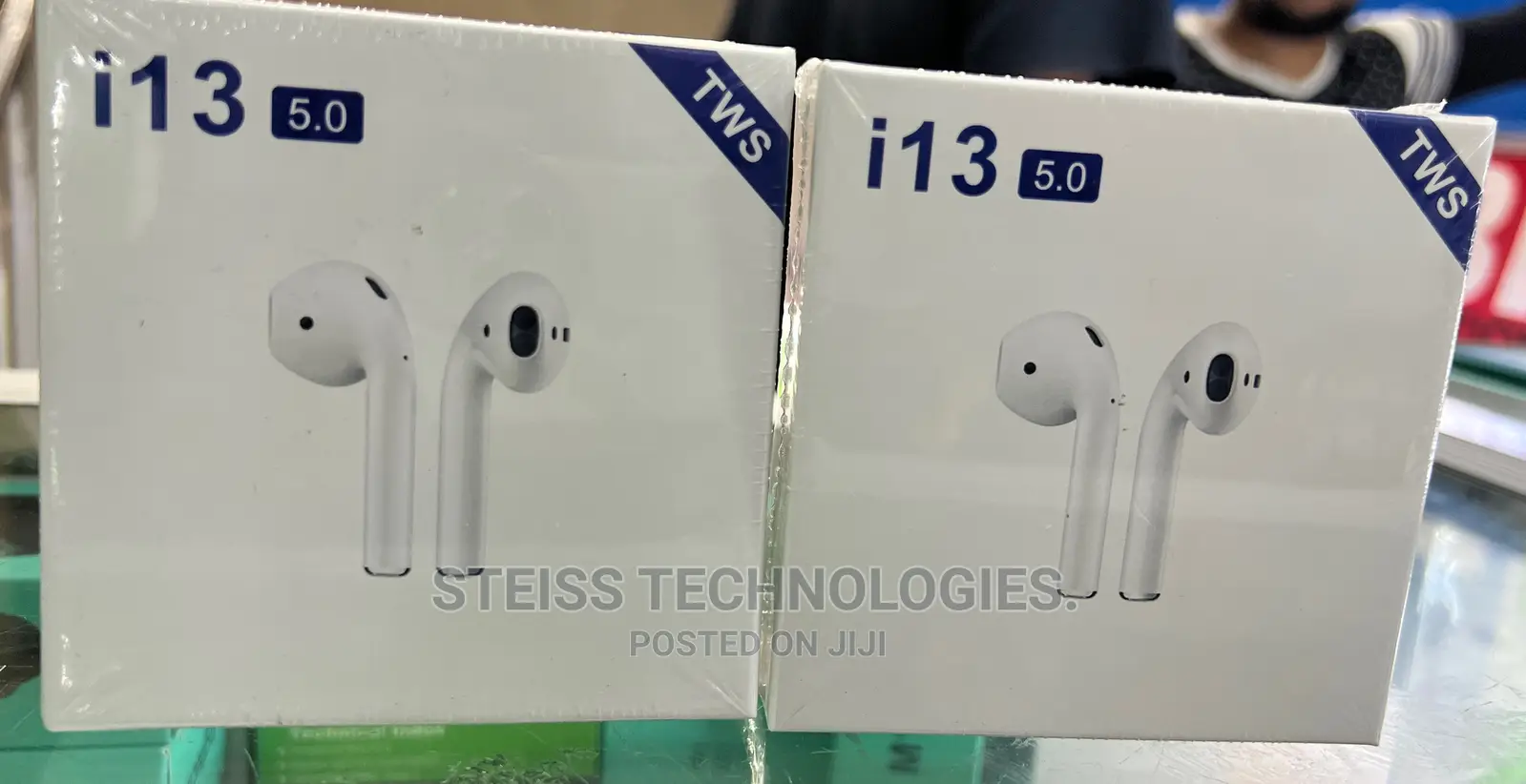 I13 TWS Wireless Buds.