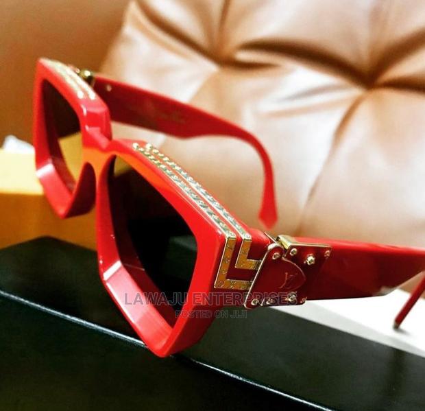 Red LV Sunglasses - thumbnail 3