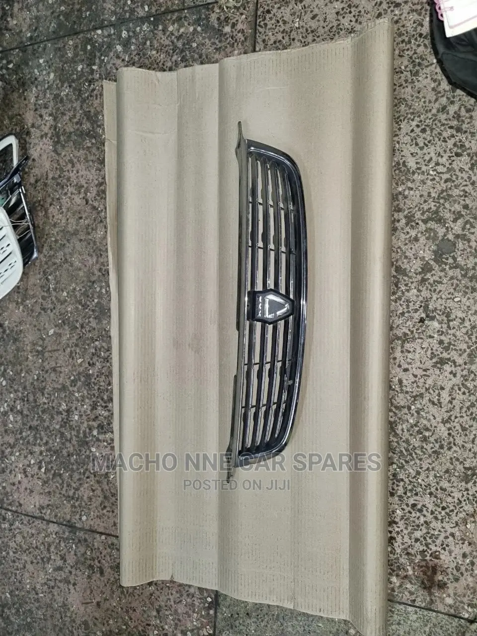 Toyota Corolla 111 Grill