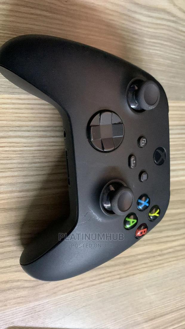 X Box Series X/S Pad - main view