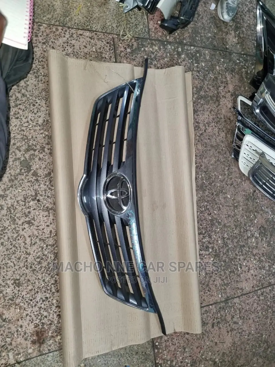 Toyota Camry 2008 Grill