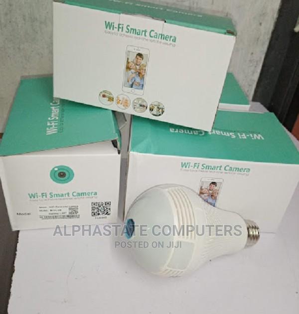 360 Degrees Views Smart Panoramic Wifi Bulb Camera
