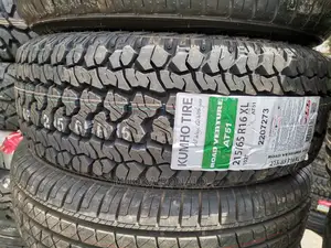 215/65r16 Kumho Tyre Made Korean (A/T