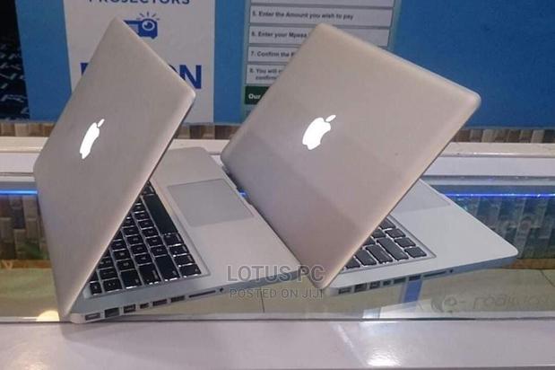 Laptop Apple MacBook 8GB Intel Core I5 SSD 256GB - thumbnail 2