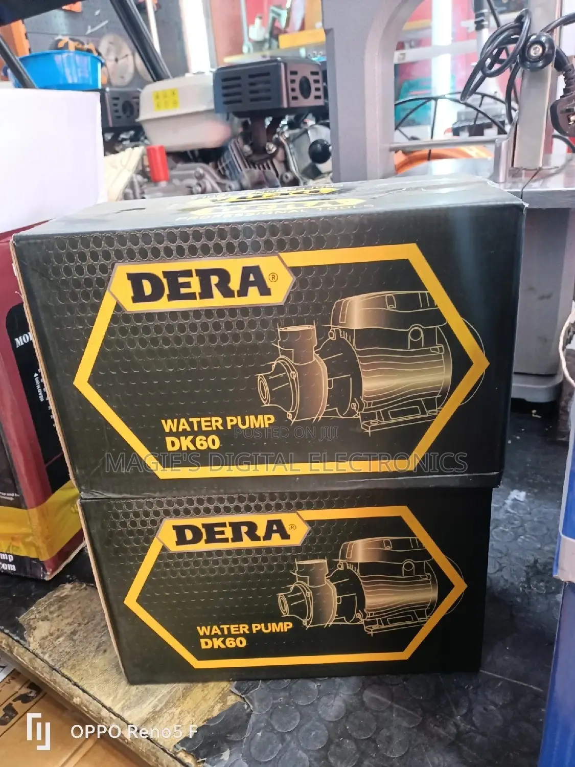 Dera Booster Pump 0.5hp