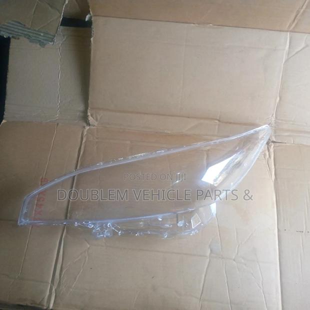 Headlens/Headglass Toyota WISH /2008 /2010
