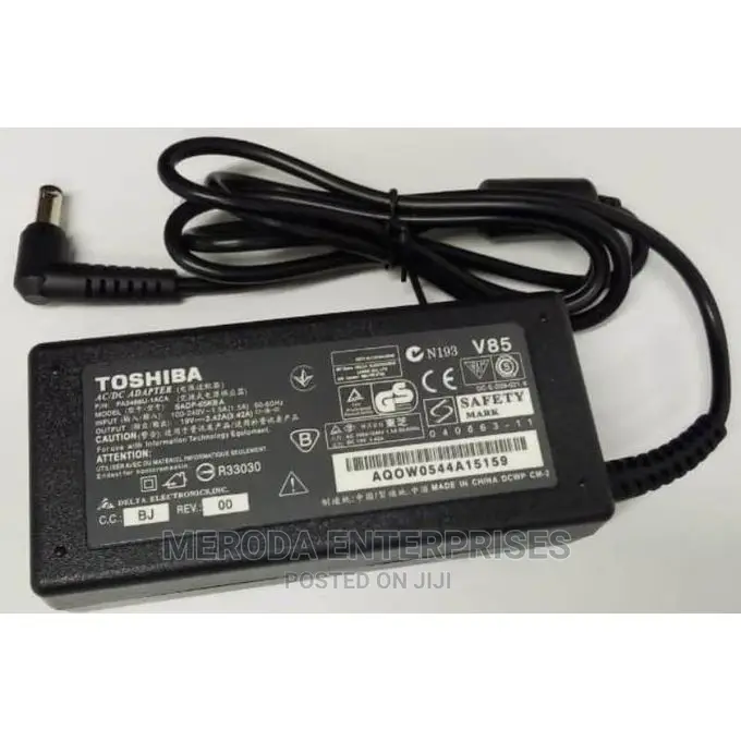 Toshiba Laptop Charger 19V 3.42A